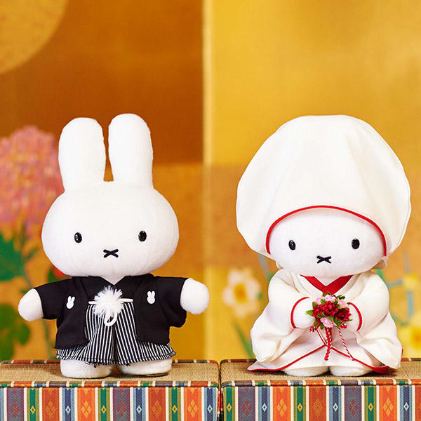 ミッフィー 和装ウェディングぬいぐるみ 和風happybox電報 花手鞠 茜 電報なら ハート電報 ミッフィー 和装ウェディングぬいぐるみ 和風happybox電報 花手鞠 茜 電報なら ハート電報